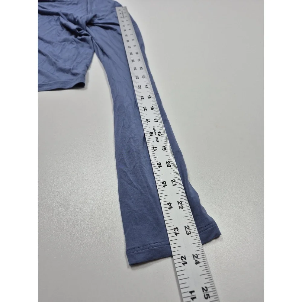 Lululemon Shirt Womens 4 Blue Long Sleeve Lightweight Modal Stretch Yoga Top